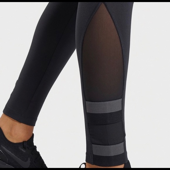 Gymshark Empower Leggings - Picture 3 of 6